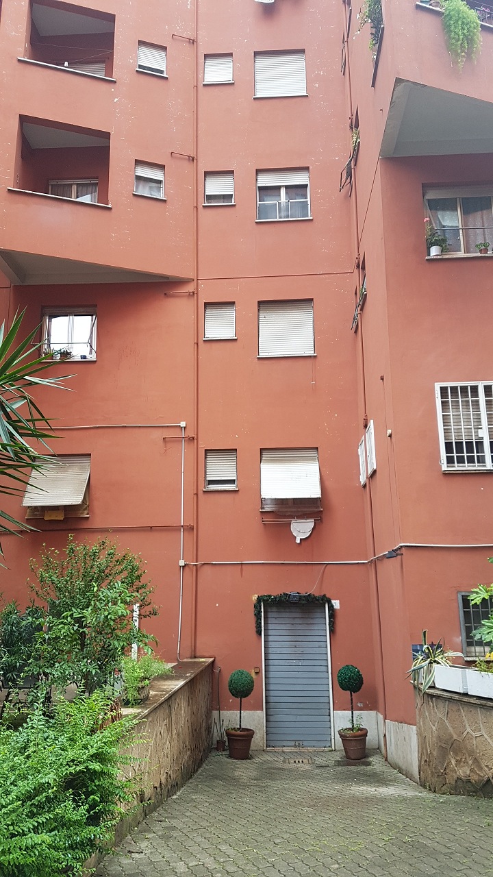 Unità Residenziale cat. A/3 foglio 956 part. 185 sub 68 rendita 848,28