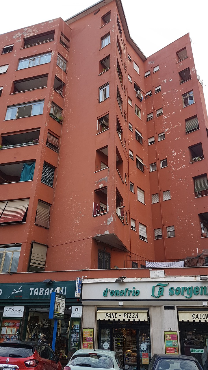 Unità Residenziale cat. A/3 foglio 956 part. 185 sub 68 rendita 848,28