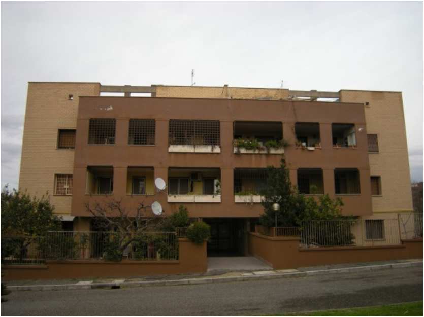 Unità Residenziale cat. A/2 foglio 1104 part. 2448 sub 10 rendita 627,5 
Unità Secondaria cat. C/6 foglio 1104 part. 2256 sub 46 rendita 23,86
