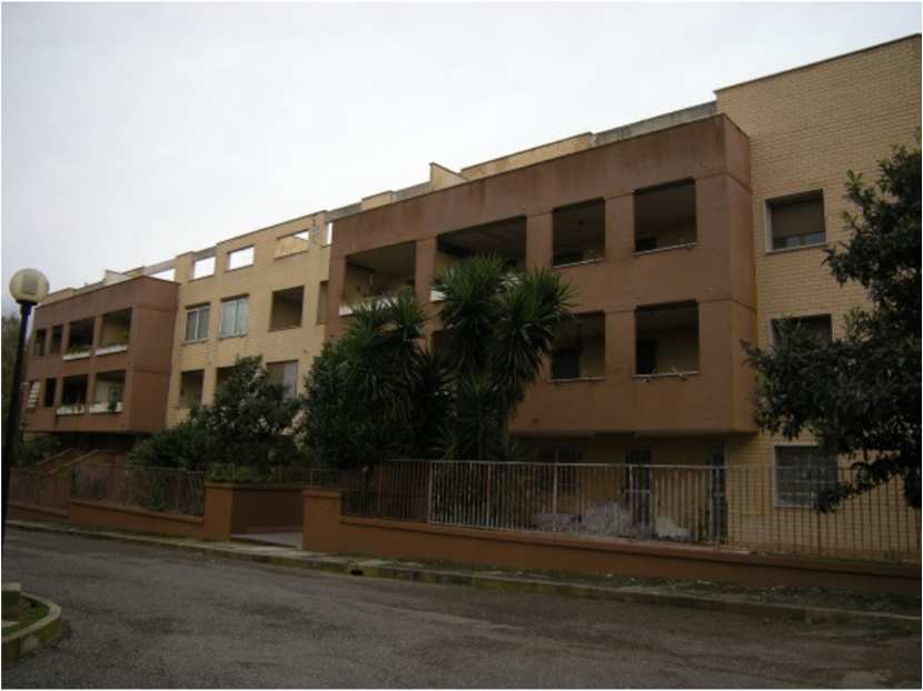 Unità Residenziale cat. A/2 foglio 1104 part. 2448 sub 10 rendita 627,5 
Unità Secondaria cat. C/6 foglio 1104 part. 2256 sub 46 rendita 23,86
