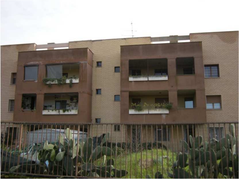 Unità Residenziale cat. A/2 foglio 1104 part. 2448 sub 10 rendita 627,5 
Unità Secondaria cat. C/6 foglio 1104 part. 2256 sub 46 rendita 23,86