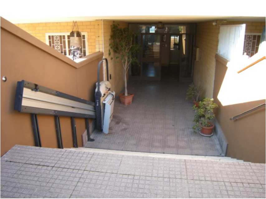 Unità Residenziale cat. A/2 foglio 1104 part. 2448 sub 10 rendita 627,5 
Unità Secondaria cat. C/6 foglio 1104 part. 2256 sub 46 rendita 23,86