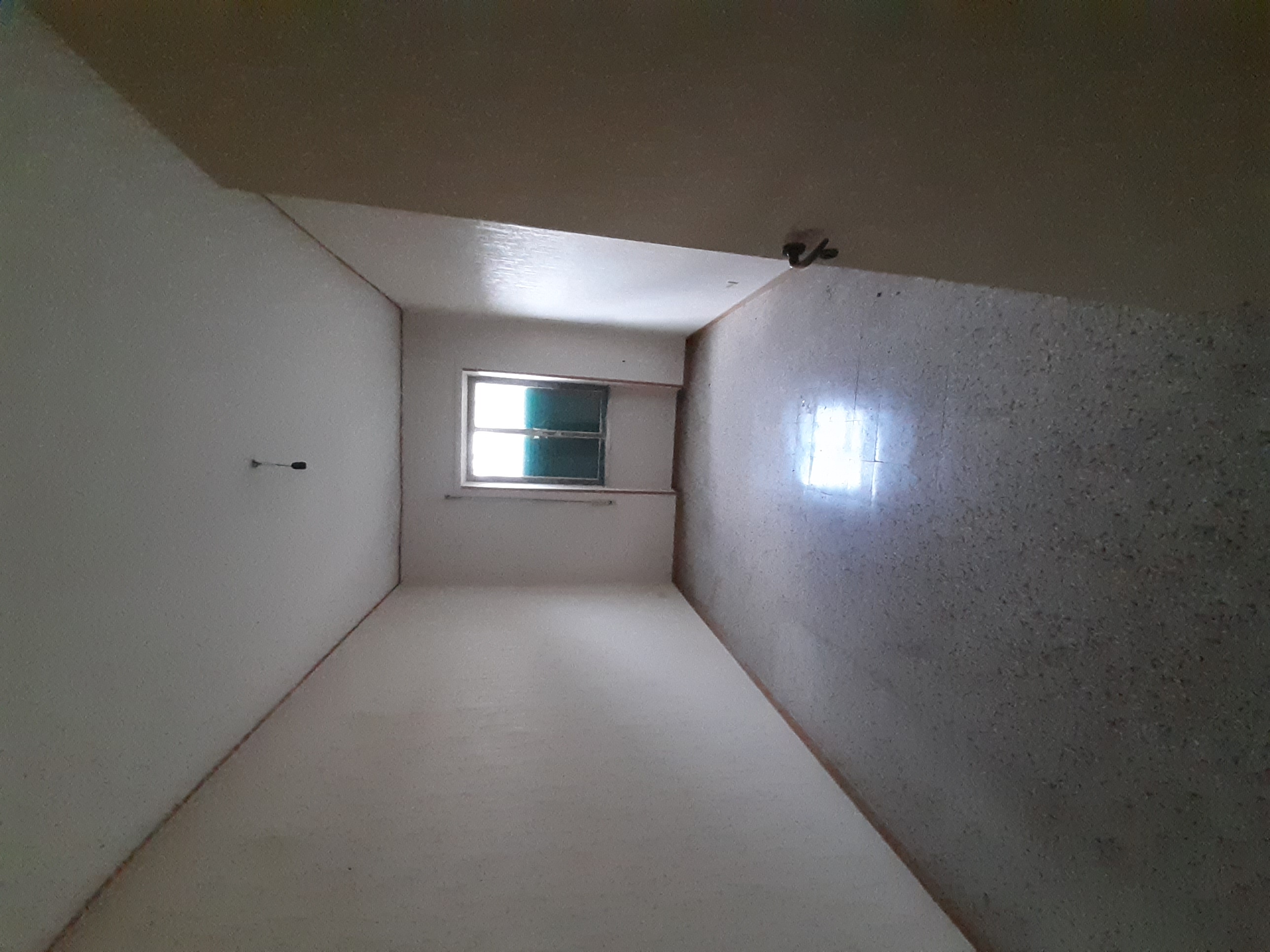 Immobile sito in Roma, CAP 00167 Viale di Valle Aurelia n°92, scala O, Piano 5-S1. Categoria A/3. N.C.E.U. Fg. 378, part. 158, sub. 10. Descrizione: APPARTAMENTO INT.10 DI 8,5 VANI CON ASCENSORE + pertinenziale BALCONI e CANTINE. Mq. 165. Stato Libero