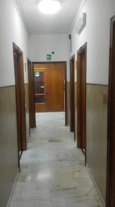 UFFICIO PUBBLICO.MQ 153. Identificativi catastali F.79 Mapp.370 Sub 8. LIBERO