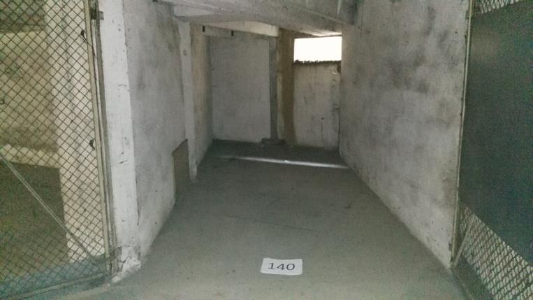Box auto in autorimessa interrata condominiale. Identificativi Catastali - [N.C.E.U.] Unità Secondaria cat. C/6 foglio 75 part. 38 sub. 52. Sup. mq catastali box auto 13,00. Libero. Piena Proprietà
