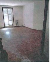 Appartamento con finestre e porte finestre in legno, tapparelle avvolgibili in pvc e/o veneziane in legno. Pavimenti in gres per il balcone, in parquet, marmo botticino e ceramica nei servizi. Riscaldamento condominiale. Cantina al piano S2 int. 5. Identificativi Catastali [N.C.E.U.] Unità Residenziale cat. A/2 foglio 50 part. 2169 sub 24. Sup. mq ragguagliati 102.