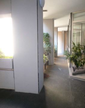 Appartamento al piano settimo composto da ingresso, disimpegno, soggiorno, cucina, due camere, due bagni, un ripostiglio e due balconi. Identificativi Catastali [N.C.E.U.] Unità Residenziale cat. A/2 foglio 140 part. 88 sub 29. Sup. mq catastali 121