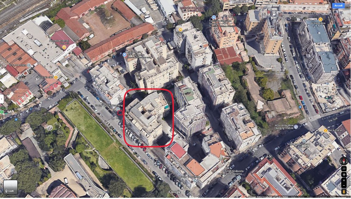 Abitazione di tipo economico posta al piano secondo. L'unità immobiliare è composta da ingresso, disimpegno, due camere, bagno, cucina e balcone. I locali principali affacciano su distacco con altri fabbricati. Identificativi Catastali [N.C.E.U.] Unità Residenziale cat. A/3 foglio 931 part. 227 sub 10. Sup. mq catastali 62