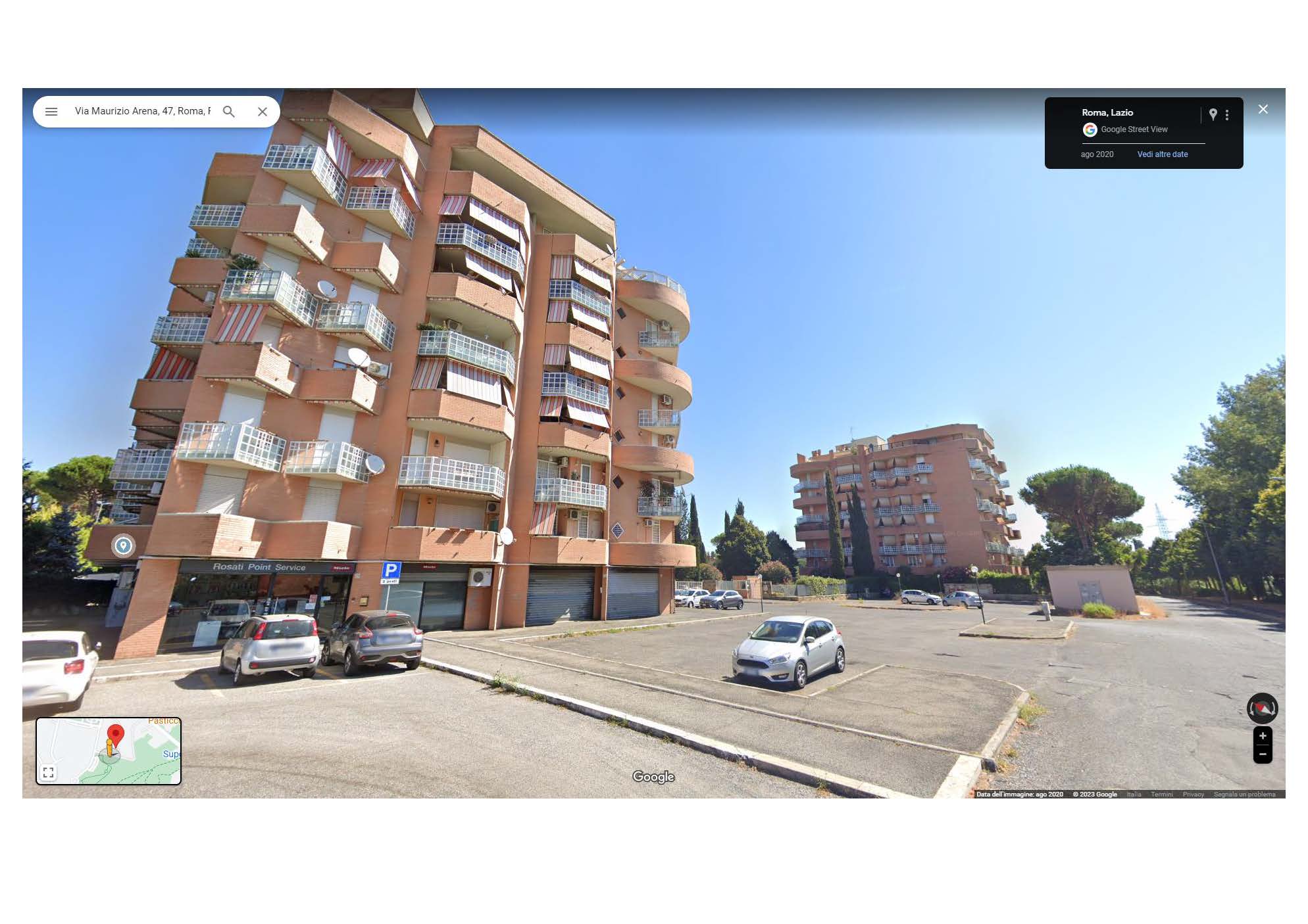 Posto auto scoperto interno ad un'area recintata alla quale si accede tramite un passo carrabile al civico 49 costituito da un cancello automatizzato. La pavimentazione è realizzata con manto d'asfalto ed i posti auto sono identificati in loco con segnaletica orizzontale di colore bianco. Identificativi Catastali [N.C.E.U.] Unità Secondaria cat. C/6 foglio 283 part 884 sub 128. Sup. mq (arr) catastali 13. Piena Proprietà. Libero.