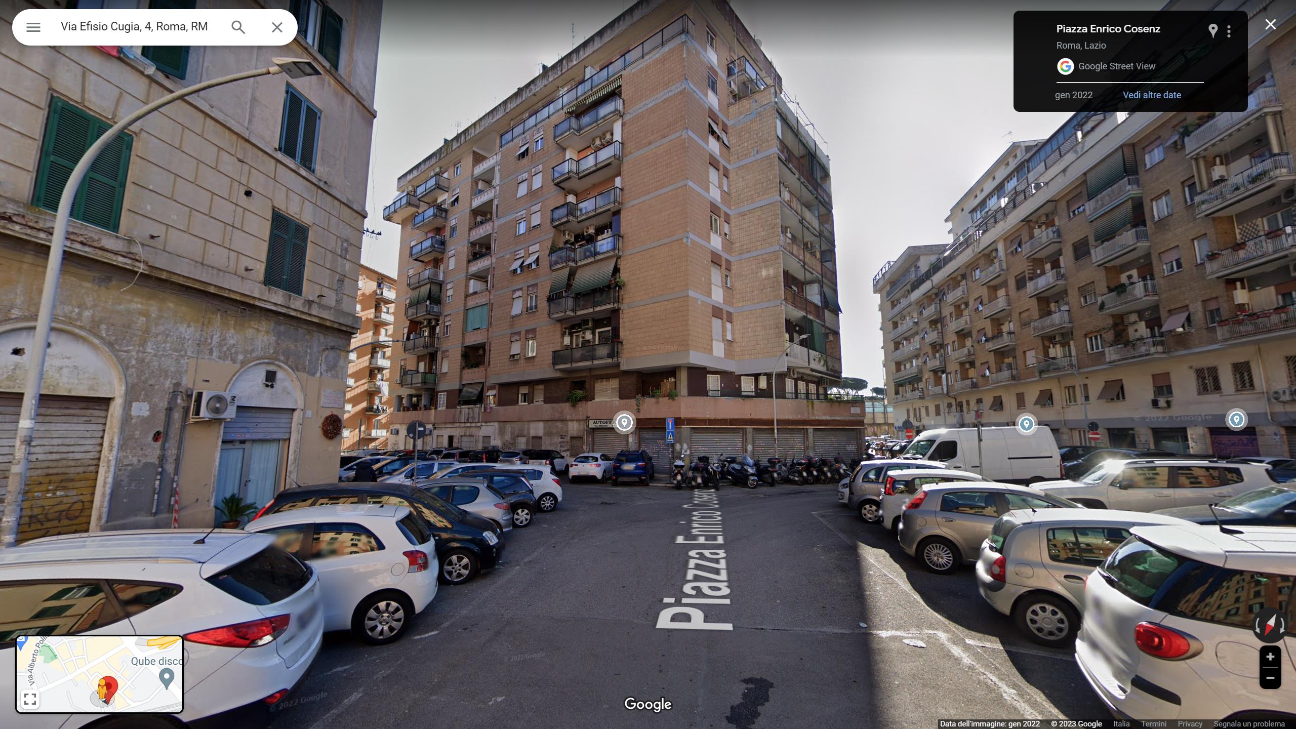 Negozio fronte strada con WC.Identificativi Catastali [N.C.E.U.] Unità Commerciale cat. C/1 foglio 614 part. 31 sub 1. Sup. mq catastali 55. Lotto Libero, Piena Proprietà.