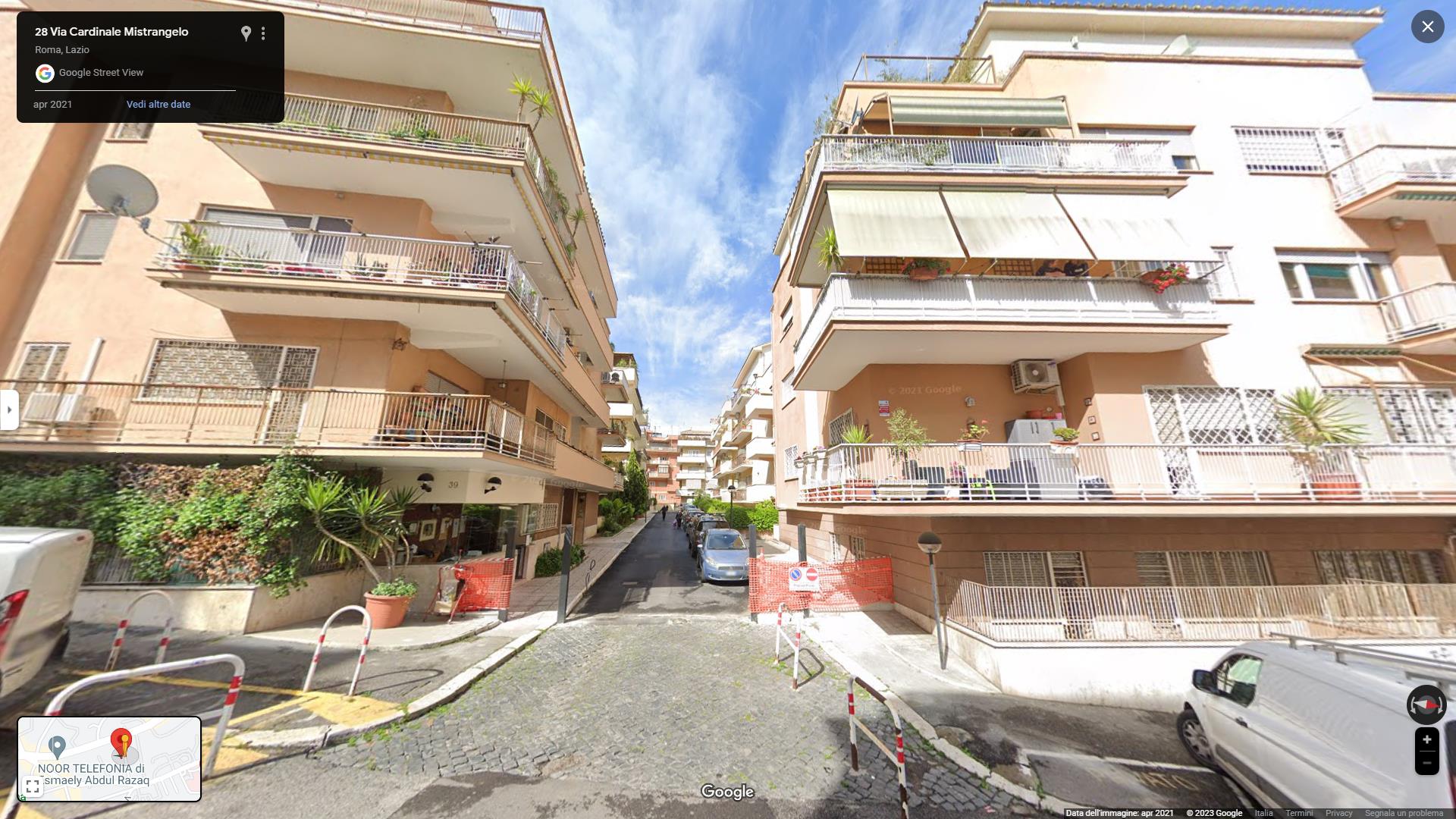 Appartamento posto catastalmente al piano terra della scala C composta da ingresso, ripostiglio, bagno, cucina, 2 camere e area scoperta. Identificativi Catastali [N.C.E.U.] Unità Residenziale cat. A/2 foglio 379 part. 355 sub 500. Sup. mq catastali 92. Lotto Libero, Piena Proprietà.