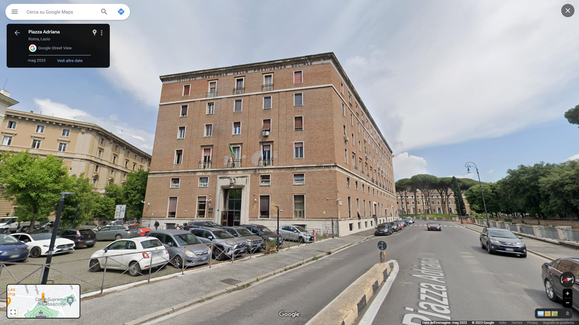 Locale adibito a magazzino deposito con diversi locali. Identificativi Catastali [N.C.E.U.] Unità Principale cat. C/2 foglio 406 part. 146 sub 590, graffata part. 221 sub 501. Sup. mq catastali 929. Lotto Libero, Piena Proprietà.