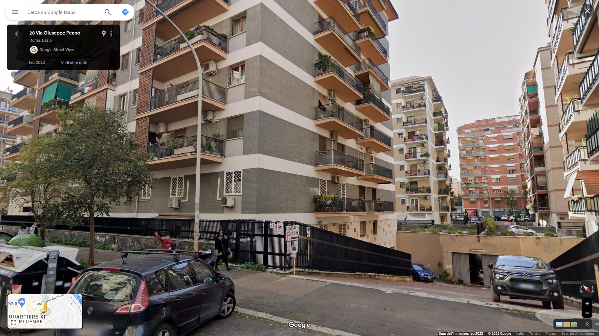 Locale adibito a magazzino con bagni. Identificativi Catastali [N.C.E.U.] Unità Principale cat. C/2 foglio 797 part. 155 sub 3. Sup. mq catastali 586. Lotto Libero, Piena Proprietà.