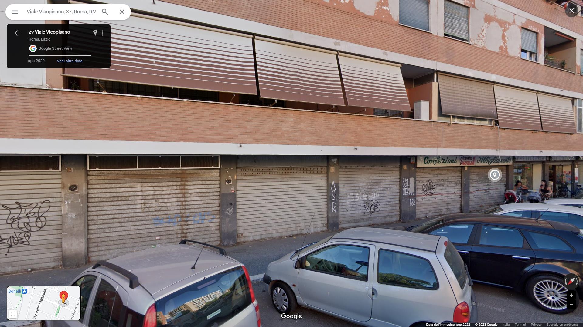 Negozio composto da un ampio locale con bagno ed ingresso-vetrina su strada. Identificativi Catastali [N.C.E.U.] Unità Commerciale cat. C/1 foglio 812 part. 287 sub 537. Sup. mq 119. Lotto Libero, Piena Proprietà.