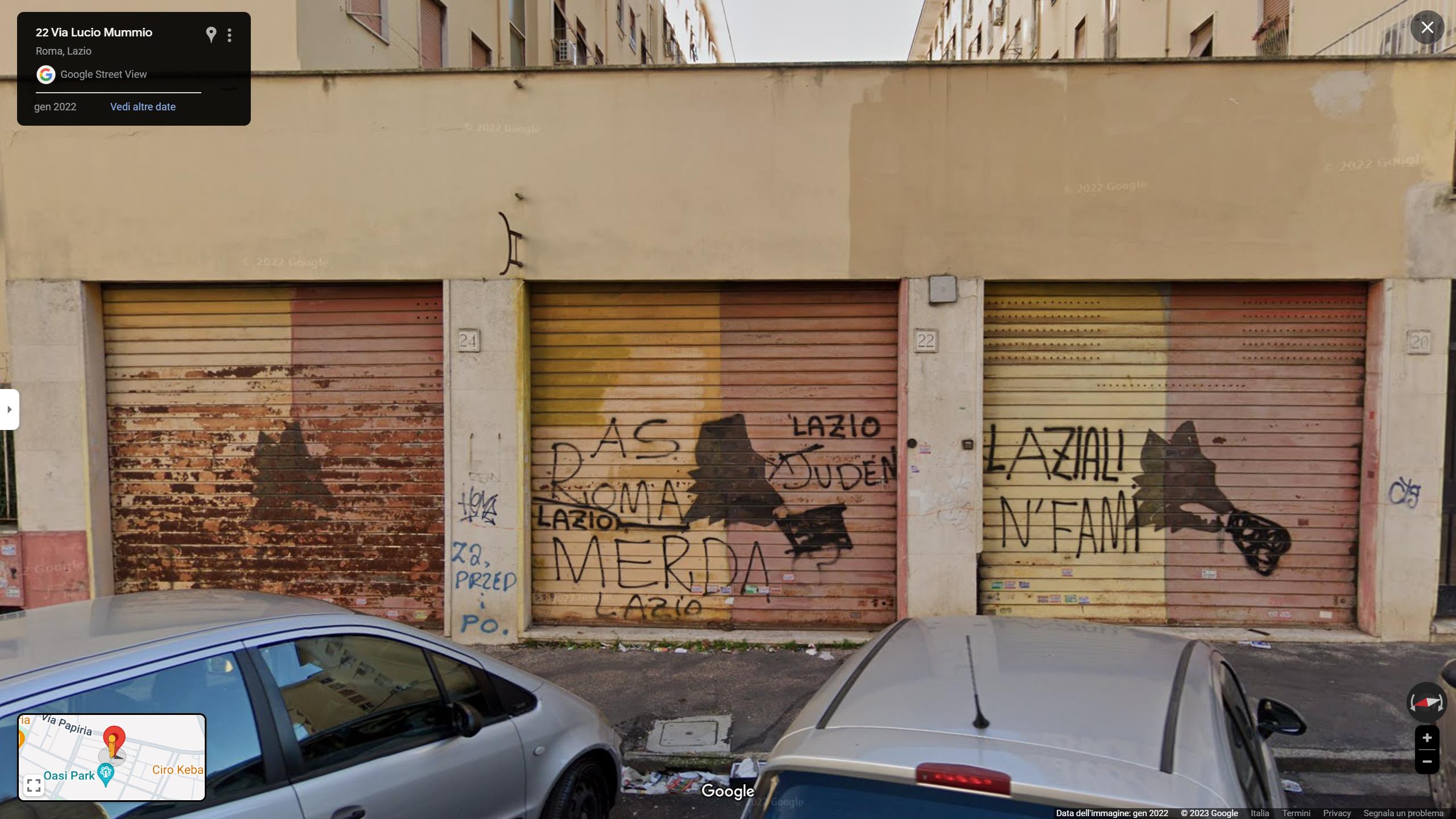 Negozio con una porta/vetrina su strada composto da un unico locale, un locale accessorio, bagno. Identificativi Catastali [N.C.E.U.] Unità Commerciale cat. C/1 foglio 956 part. 303 sub 4. Sup. mq catastali 34. Lotto Libero, Piena Proprietà.