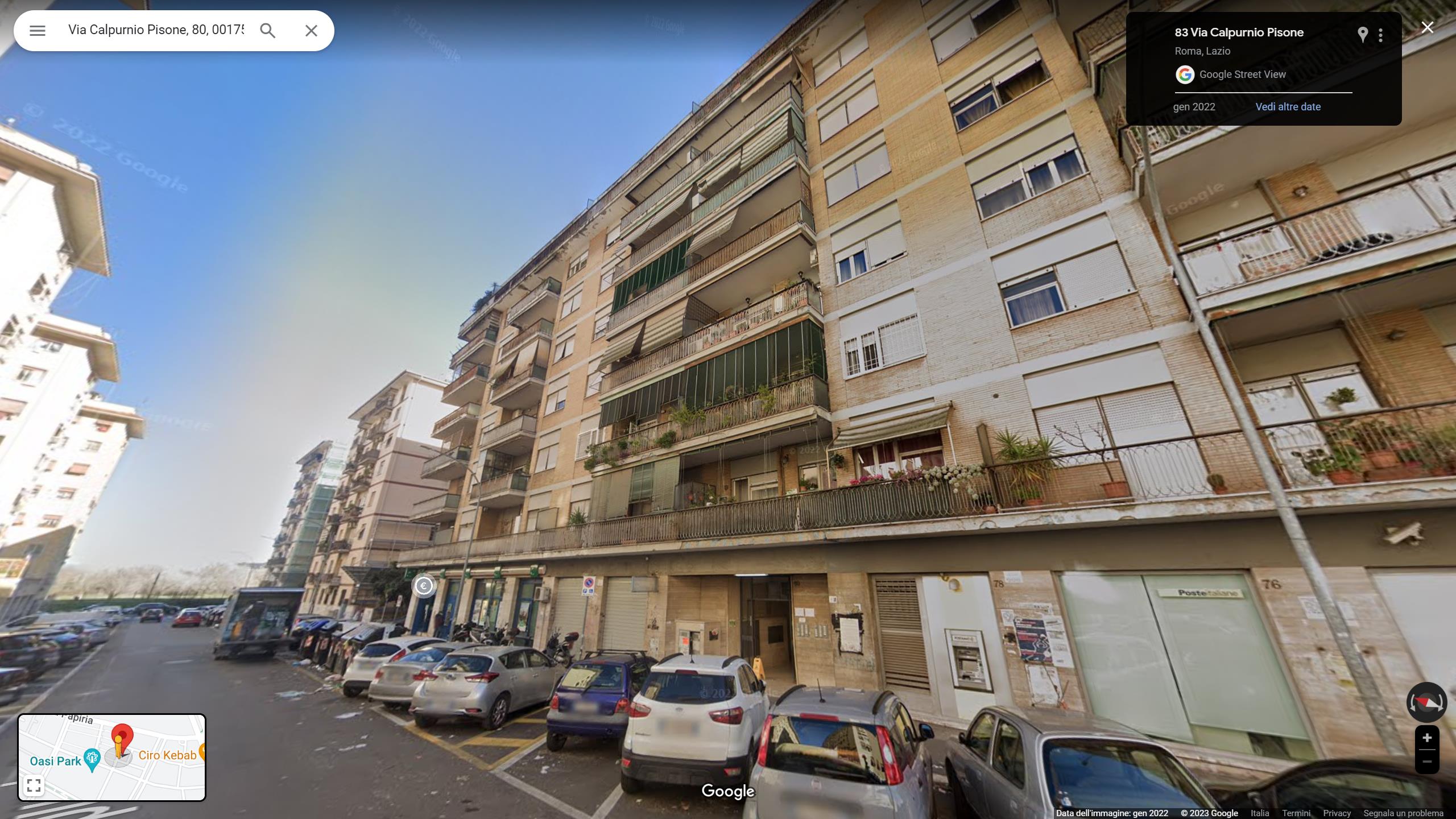 Appartamento composto da quattro vani, cucina abitabile, ripostiglio, bagno, corridoio e balcone. Identificativi Catastali [N.C.E.U.] Unità Residenziale cat. A/3 foglio 956 part. 408 sub 85. Sup. mq catastali 101. Lotto Libero, Piena Proprietà.