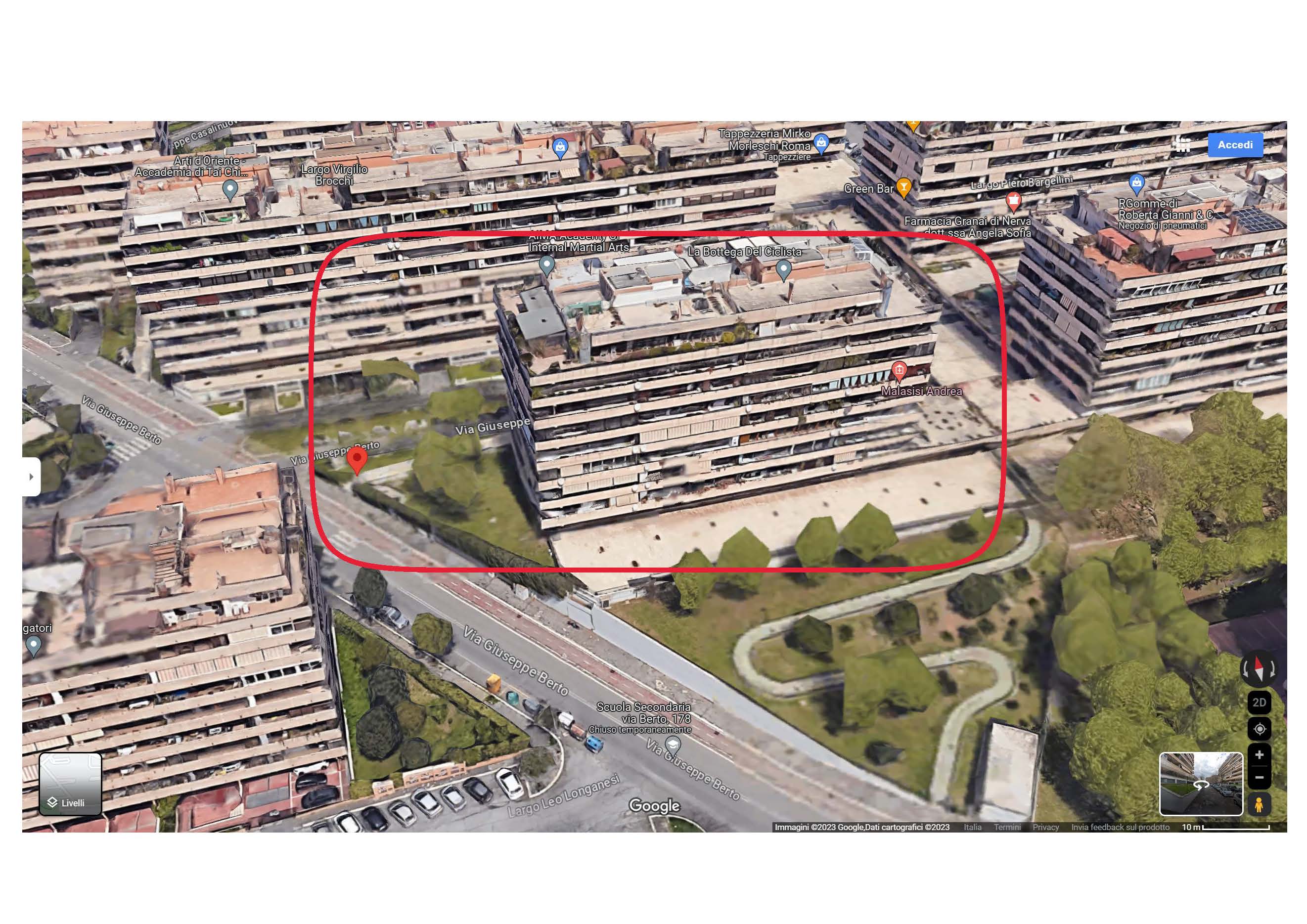 Locale commerciale al piano terra con annessi servizi e scala interna comunicante con il piano sottostante adibito a sottonegozio + Posto auto coperto n. 24 piano S1 in autorimessa condominiale del fabbricato di via Berto 71. Identificativi Catastali [N.C.E.U.] Unità Commerciale cat. C/1 foglio 853 part. 702 sub 7, Unità Secondaria cat. C/6 foglio 853 part. 702 sub 531. Sup. mq (arr) mq catastali 95, mq catastali 10. Lotto libero.