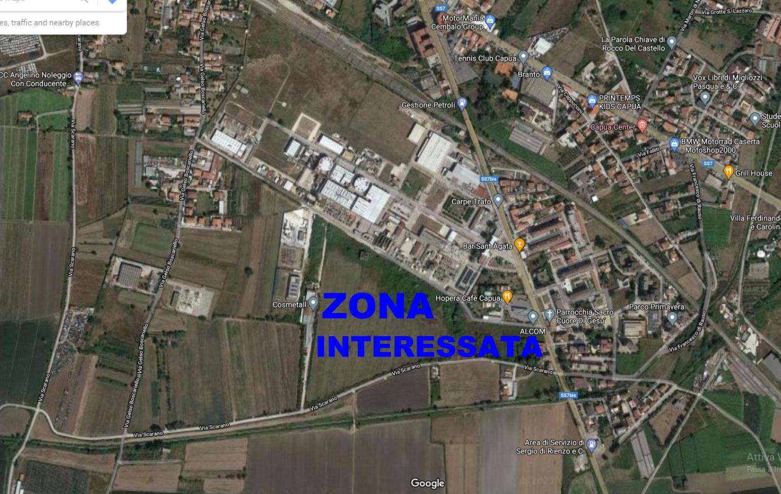 Il terreno in oggetto, nel vigente PRG del Comune di Capua approvato con Decreto del Presidente della Giunta Regionale della Campania n. 3889 del 26.10.1976, ha destinazione urbanistica “Zona D1 – Industriale Esistente e di ampliamento” con indice di zona pari a 1,5 mc/mq. Confermato con la Variante al PRG per le aree produttive approvata con Decreto Sindacale prot. 13743 del 19.07.2007 e pubblicata sul BURC n. 42 del 30.07.2007 che ha abrogato l’indice fondiario e ha limitato l’edificazione industriale nei limiti del rapporto di copertura 0,5 mq/mq. Confermata nel nuovo PUC adottato con delibera di G.C. n. 137 del 23.12.2020 e successiva presa d’atto delle osservazioni di cui alla deliberazione di giunta comunale n. 96 del 22.09.2021. SUP. MQ (ARR.) 102.536