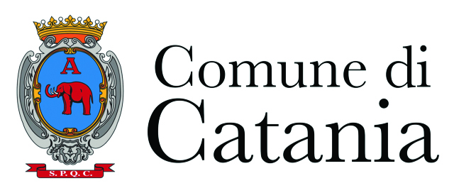 L’area che in precedenza era occupata dal mercato rionale oggi risulta libera e si presenta come una superficie delimitata su tre lati da alti edifici di edilizia popolare e dall’altro, lungo Via S.M. Della Catena, da una recinzione in ferro con cancello. All’interno dell’area sono presenti tre piccoli fabbricati ad un piano fuori terra con muratura a vista, in completo stato di abbandono, aventi destinazione d’uso deposito (cat. C/2). Sup. Mq (Arr) Lotto mq. 1.989 - sup. catastale depositi mq. 135. Lotto Libero, Piena Proprietà.