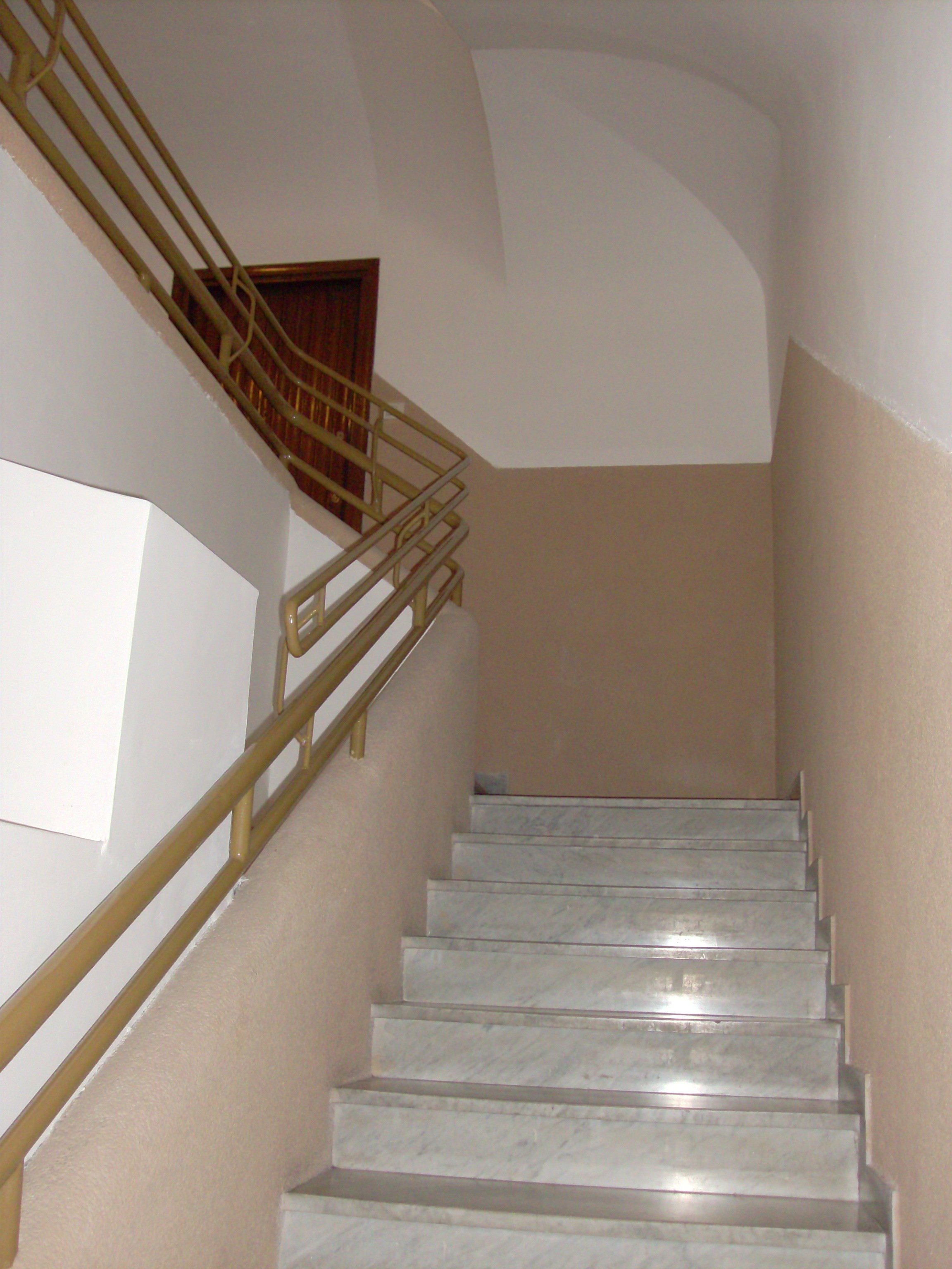 APPARTAMENTO AD USO ABITATIVO. Int. 2, mq 74,91