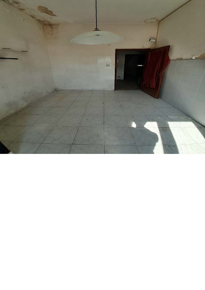 Appartamento tre locali + servizi semplici. Id. cat. F. 94 Mapp. 2267 Sub. 413. Sup. mq 94. LIBERO. PIENA PROPRIETA'