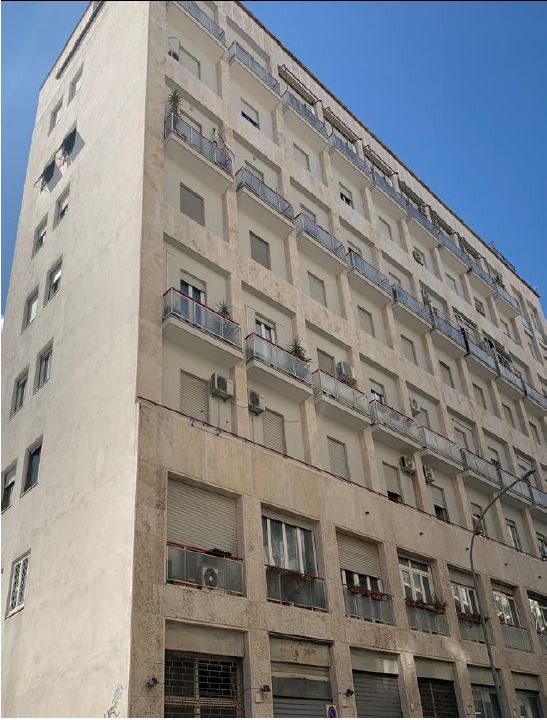 Appartamento 5 locali + servizi semplici; 1 cantina soffitta. Id. cat. F. 956 mapp. 252 sub 34. Sup. mq 171. OCCUPATO. PIENA PROPRIETA'