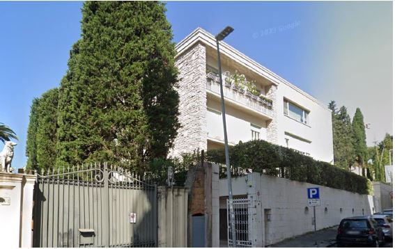 Cantina soffitta commerciale. Id. cat. F. 546 mapp. 19 sub 501. Sup. mq 29. LOCATO. PIENA PROPRIETA'