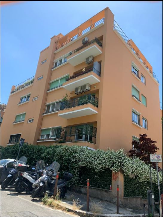 Appartamento 2 locali + servizi semplici; 1 cantina soffitta. Id. cat. F. 546 mapp. 481 sub 12. Sup. mq 78. LIBERO. PIENA PROPRIETA'