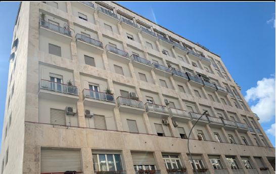 Appartamento 3 locali + servizi semplici. Id. cat. F. 956 mapp. 252 sub 70. Sup. mq 84. OCCUPATO. PIENA PROPRIETA'